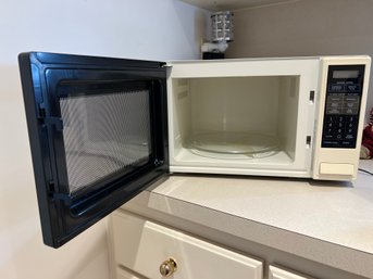 Vintage Sharp Carousel II Microwave