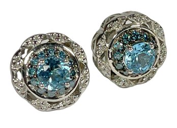 Pair Very Fine Blue Topaz Gemstone Sterling Silver Pierced Earrings