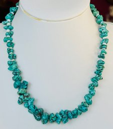 TURQUOISE NUGGET AND WHITE BEAD CHOCKER NECKLACE