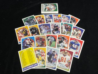 Fleer 90 Football Cards Lot 24