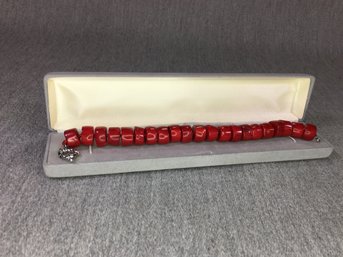 Lovely Genuine Chunky Red Coral Bracelet - Made To Retail For $275 At Boutiques In Greenwich / Hamptons