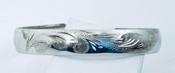 VINTAGE STERLING SILVER ETCHED BANGLE BRACELET ITALY