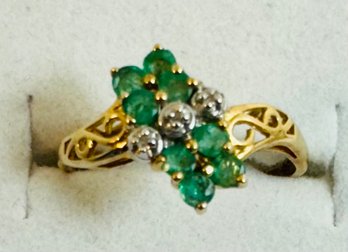 VINTAGE 14K GOLD EMERALD AND DIAMOND ACCENT RING