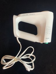 Braon Hand Mixer