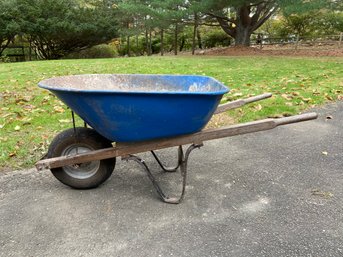 Contractor Grade Steel Wheelbarrow