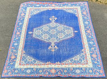 A Modern New Zealand Wool Rug In In Indo Persian Geometric Pattern