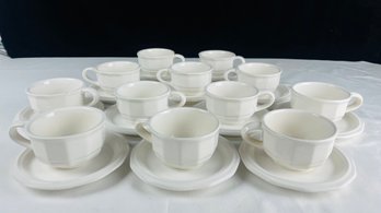 Pfaltzgraff Heritage White Cups And Saucers