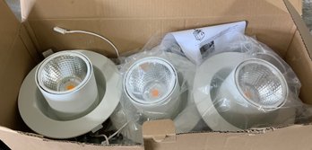 New Open Box Recessed Lights ~ 3 Lights W/ 3 OPTOTRONIC 25 W LED Driver ~