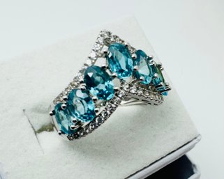 BEAUTIFUL BLUE WHITE TOPAZ STERLING SILVER TIARA STYLE RING