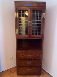 China Cabinet Hutch