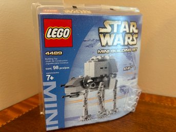 LegoStar Wars- Mini AT-AT