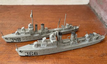 Two Small U.S. Wooden Destroyer Models Handmade In The 1940's - US Drayton & US Farragut