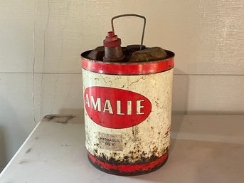 Amalie Oil Can