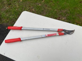 Corona Long Handled Loppers