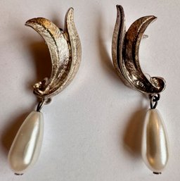 Vintage 925 Sterling Silver Stylized Leaves & Faux Pearl Teardrop Earrings