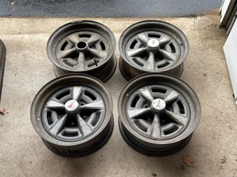 Set Of 4 Pontiac 5 Spoke Rims 15 By 7, 5 On 4 3/4