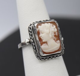 Gorgeous Cameo Ring In Sterling Silver