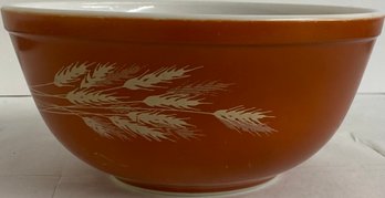 Vintage Pyrex Autumn Harvest Wheat Mixing Bowl