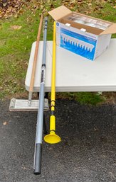 Box Of Four GE 65 Watt Flood Light And Two Telescoping Bulb Changing Poles