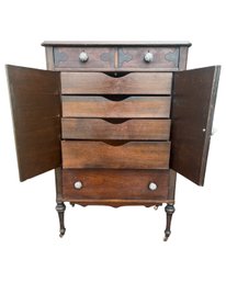 Antique Six Drawer 1920s Dresser -