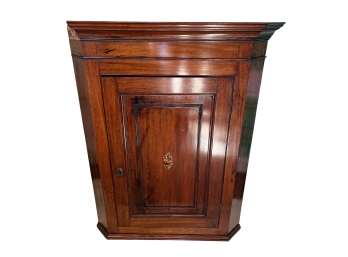 Antique 18th Century Mahogany Georgian Hanging Corner Cupboard With Inlaid Shell Design