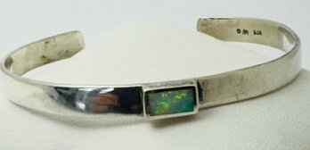STERLING SILVER CUFF BRACELET WITH RECTANGULAR OPAL CENTER