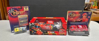 Brand New 1:24 Scale Die Cast Stock Tide Car 1998 Monte Carlo & 1987 Wrangler Chevrolet Carlo. LP/C2