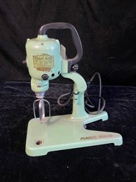 Fitzgerald Magic Maid Standing Mixing Machine