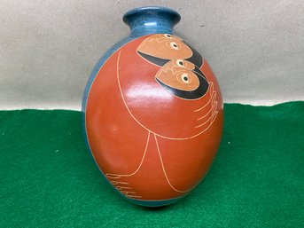 Rare Mario Norori Pottery Signed Handmade Vase Nicaragua 9 Aztec Indian Style. Flawless Condition.