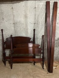 Beautiful Antique Mahogany Twin Four Poster Bed On Casters W/slats