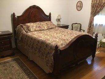 Beautiful Queen Size Bed