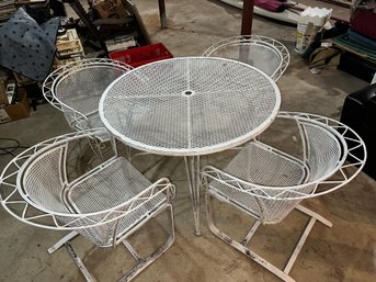 RARE Mid Century SALTERINI Zig Zag White Wrought Iron Table W/4 Rocker Chairs