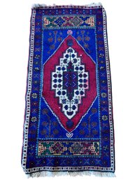 Vintage Turkish Rug 1'11' X 39' (18)