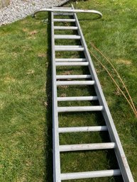 WERNER Job-Maser Extension Ladder