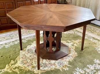 Mid Century Foster McDavid Octagonal Extendable Dining Table With 2 Leaves