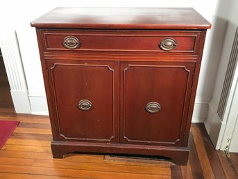 Vintage 1930s - 1940 Mahogany Server / Cabinet From PICKWICK HOUSE ANTIQUES In Bethel, CT - Lots Of Potential
