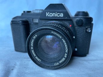 Konica Hexanon AR Camera