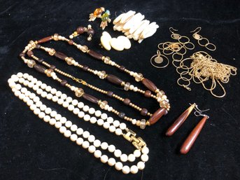 Set Of Costume Jewelry
