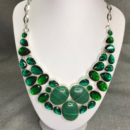 Beautiful Sterling Silver / 925 Necklace With Malachite And Tsavorite Necklace - Very Pretty Piece - Unusual !