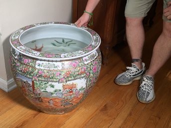 HUGE Chinese Rose Medallion Style Chinese Fish Bowl - VERY LARGE FISH BOWL - Fish NOT Included - Very Nice !