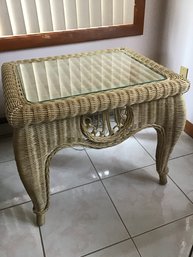 Ethan Allen Wicker End Table With Glass Top