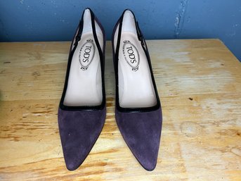 Tod's Eggplant Purple Suede Made In Italy Heels, Size 10