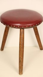 ANTIQUE TRIPOD 3 LEGGED WOODEN STOOL