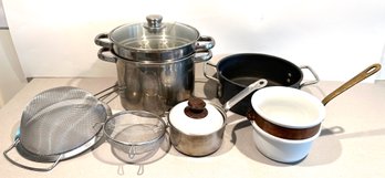 4 Cooking Pots Including Cooper Edged & 2 Strainers