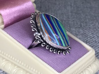 Very Unusual 925 / Sterling Silver Cocktail Ring With Rainbow Calsilica Cocktail Ring - Very Pretty Details