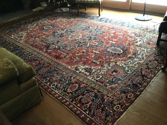 Room Size Oriental Rug BEAUTIFUL !