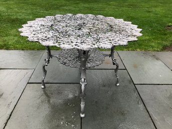 Very Nice Vintage Cast Metal Garden / Patio Table - Ready To Paint - Aluminum Will NEVER Rust - Nice Table !