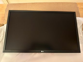 LG 24 Inch Monitor - Model 24ML44B