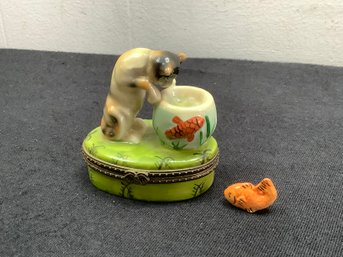 Cat And Goldfish Green Trinket Box