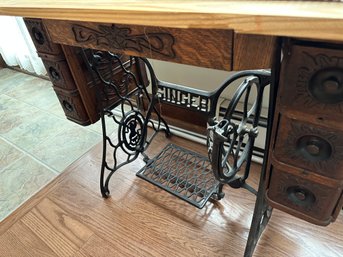 Singer Trundle With Beautiful Carved Drawer